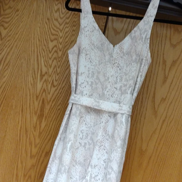 Loft Outlet Jumper SZ 4 Cream/Pink /Gray Design! - Picture 11 of 15